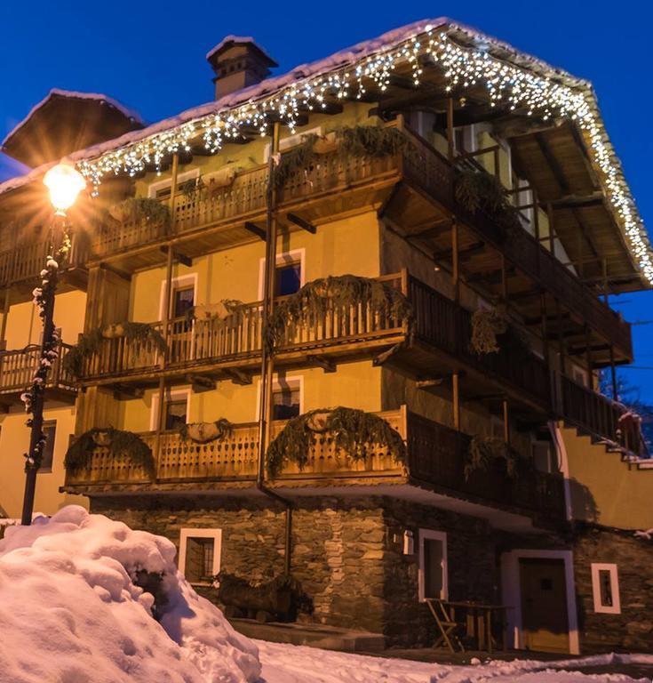 Vieilles Maisons D'Introd Zewnętrze zdjęcie