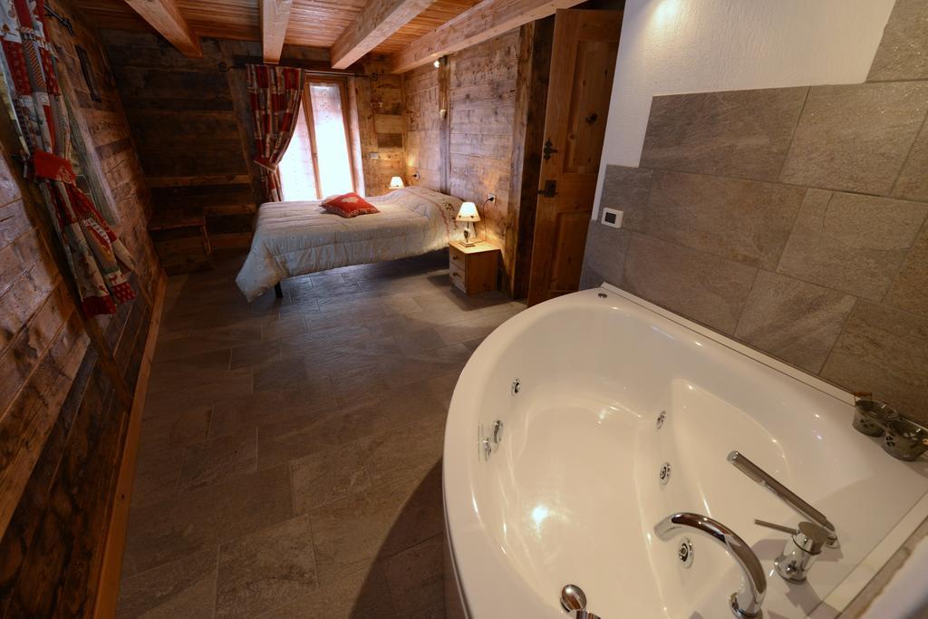 Vieilles Maisons D'Introd Zewnętrze zdjęcie